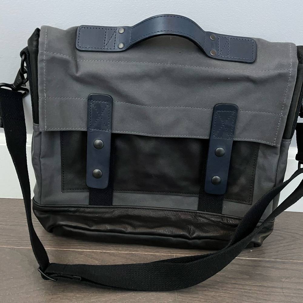 New Rare Heath & Stein Supply Bag